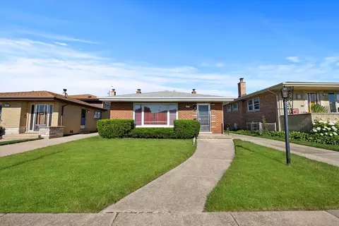 8417 S Karlov Ave, Chicago, IL 60652