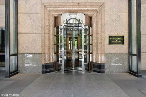 132 E Delaware Pl #4902, Chicago, IL 60611