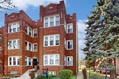 3352 N Monticello Ave, Chicago, IL 60618