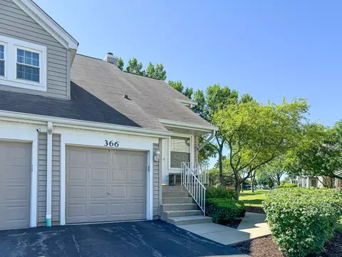 366 Dublin Ct #366, Carol Stream, IL 60188