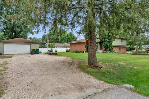 3740 Dixon Dr, Morris, IL 60450 photo 27