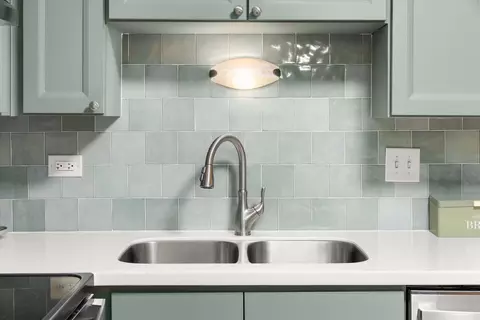 Kitchen - 7510 Farmingdale Dr #106, Darien, IL 60561 photo 4 of 4
