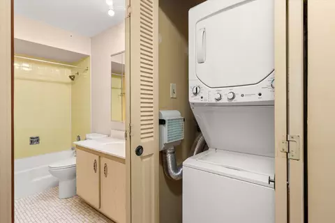 Other - 7510 Farmingdale Dr #106, Darien, IL 60561 photo 2 of 3