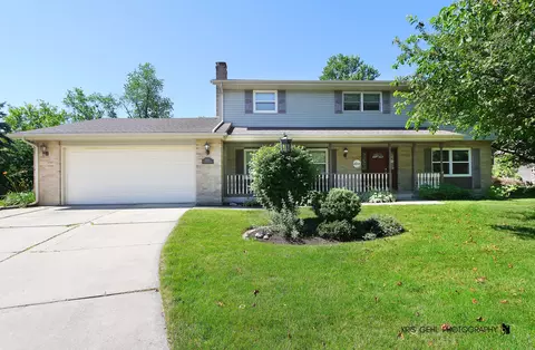 5945 Old Millstone Rd, Rockford, IL 61114