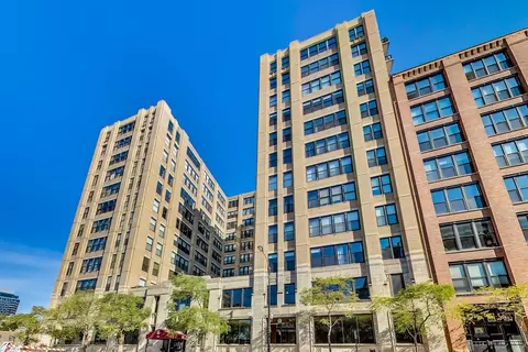 728 W Jackson Blvd #1009, Chicago, IL 60661