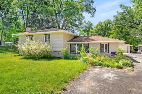 403 Trout St, Wilmington, IL 60481