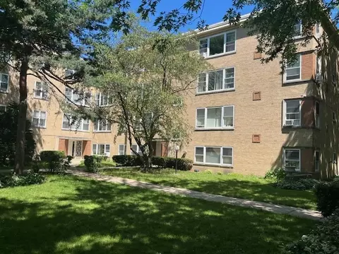 6114 N Winchester Ave #2H, Chicago, IL 60660