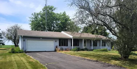 311 S Viking Vie, Lee, IL 60530