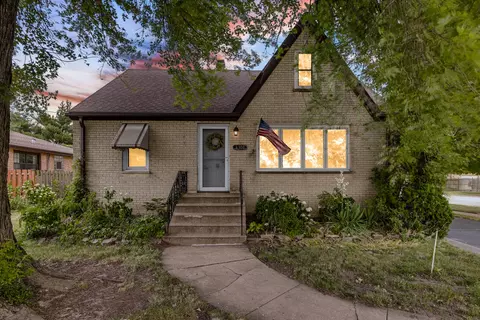 6300 W 92nd St, Oak Lawn, IL 60453