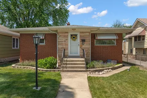 18348 Chicago Ave, Lansing, IL 60438