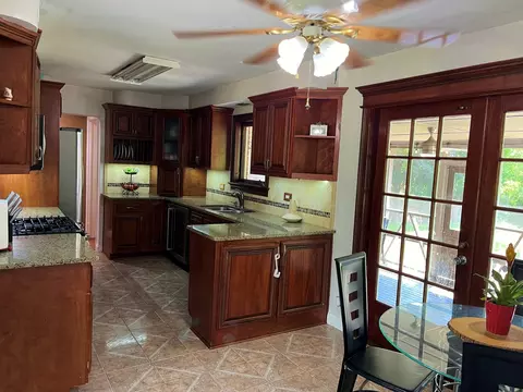 Kitchen - 420 Waverly Dr, Elgin, IL 60120 photo 1 of 1