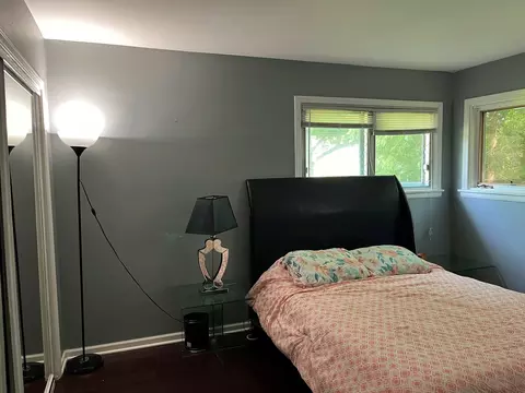 Bedroom - 420 Waverly Dr, Elgin, IL 60120 photo 2 of 4