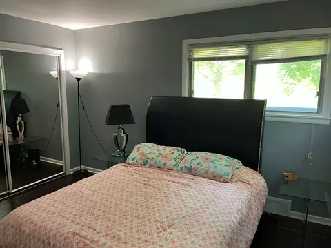 Bedroom - 420 Waverly Dr, Elgin, IL 60120 photo 1 of 4