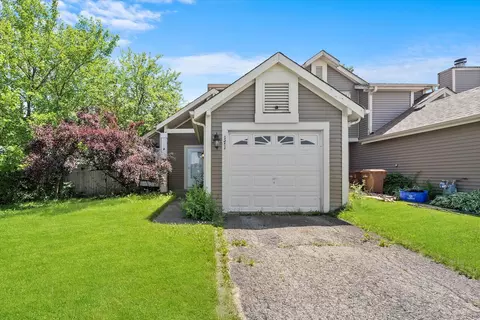 171 Hesterman Dr, Glendale Heights, IL 60139