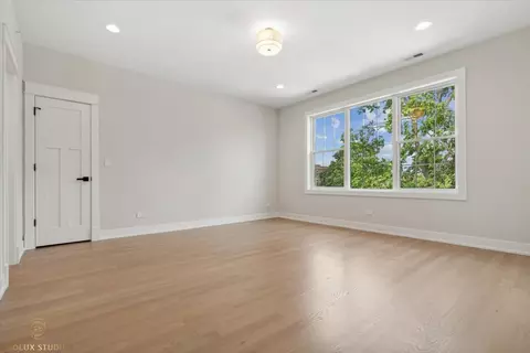 402 S Maple St S, Mount Prospect, IL 60056 photo 22
