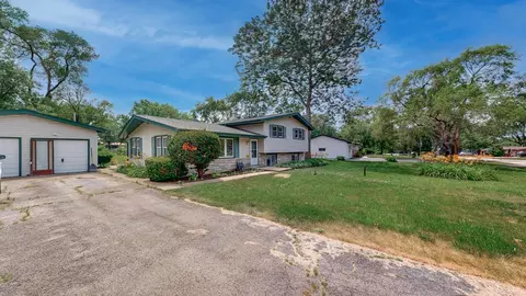 1502 Eunice Ave, Joliet, IL 60433 photo 21