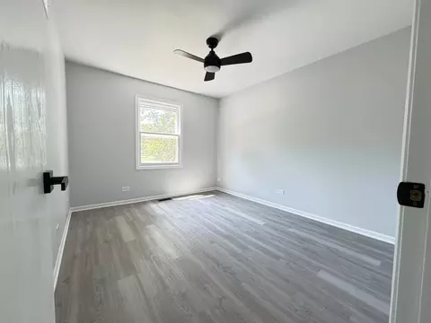 1098 Pear Tree Ln, Wheeling, IL 60090 photo 22