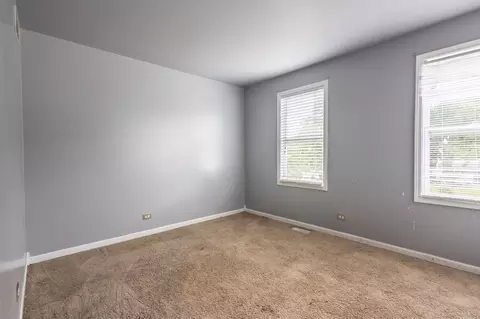 1215 Greenridge Ave, Algonquin, IL 60102 photo 16
