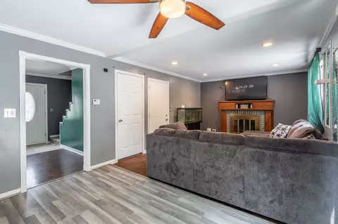 1215 Greenridge Ave, Algonquin, IL 60102 photo 9