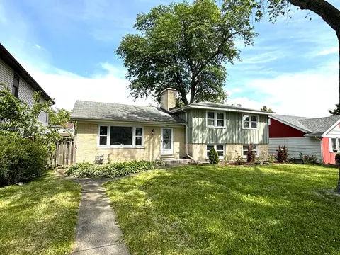 425 Miner St, Bensenville, IL 60106