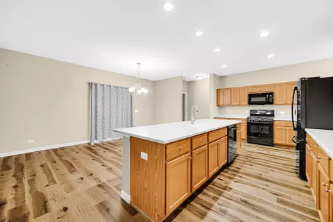 1015 Jefferson Ave, Mchenry, IL 60050 photo 3