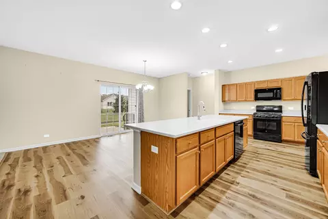 1015 Jefferson Ave, Mchenry, IL 60050 photo 4