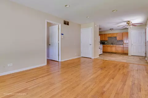 Living - 16365 Paulina St, Markham, IL 60428 photo 2 of 3