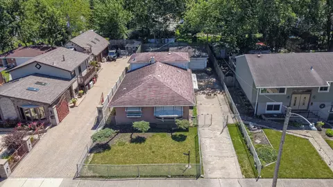 View/Area - 16365 Paulina St, Markham, IL 60428 photo 2 of 2