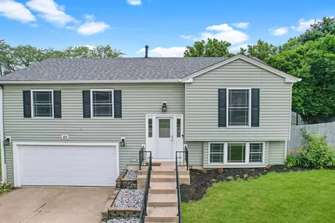 22 Fernwood Rd, Montgomery, IL 60538