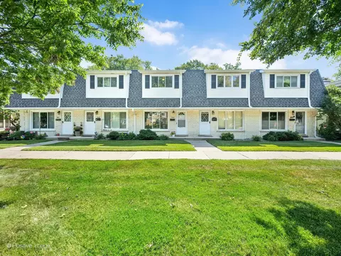 845 S La Grange Rd, La Grange, IL 60525