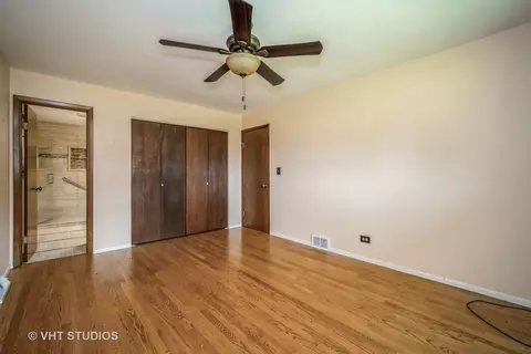 1806 E Camp Mcdonald Rd, Mount Prospect, IL 60056 photo 14