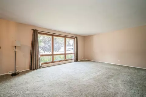 1806 E Camp Mcdonald Rd, Mount Prospect, IL 60056 photo 26