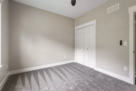 Bedroom - 11950 Southgate Rd, Roscoe, IL 61073 photo 4 of 6