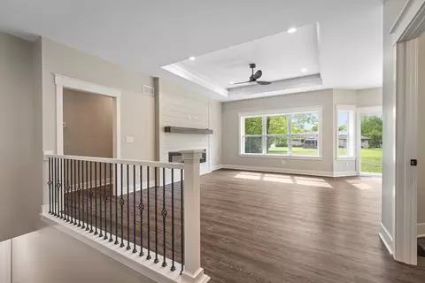 Living - 11950 Southgate Rd, Roscoe, IL 61073 photo 1 of 4