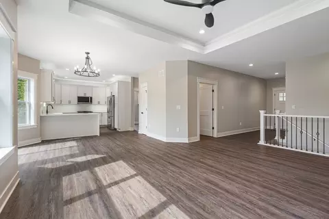 Living - 11950 Southgate Rd, Roscoe, IL 61073 photo 4 of 4