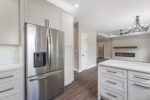 Kitchen - 11950 Southgate Rd, Roscoe, IL 61073 photo 3 of 3