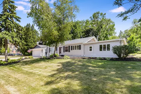 208 W Madison St, Yorkville, IL 60560