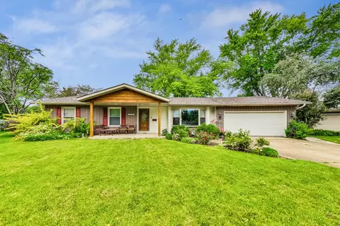 1660 Lin Lor Ct, Elgin, IL 60123