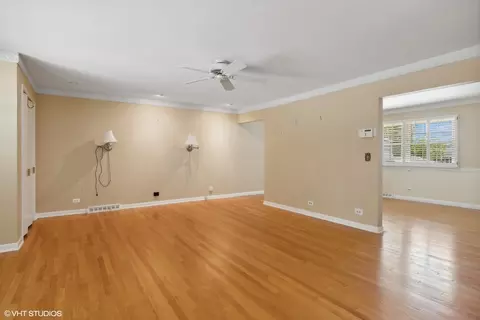 113 Surrey Ln, Burr Ridge, IL 60527 photo 10