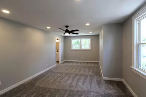 Bedroom - 556 S Evergreen Ave, Kankakee, IL 60901 photo 2 of 8