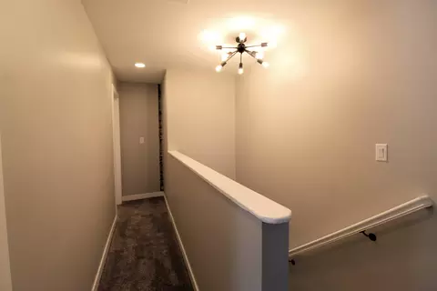 Entry Way - 556 S Evergreen Ave, Kankakee, IL 60901 photo 1 of 1