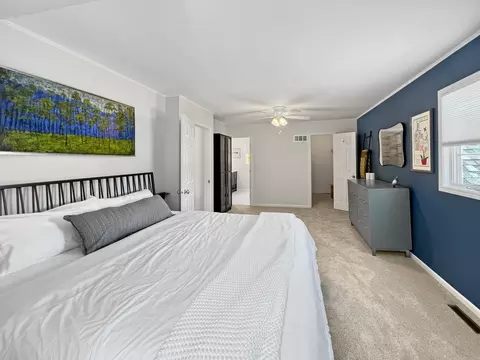 Bedroom - 1403 River Dr, Munster, IN 46321 photo 2 of 4
