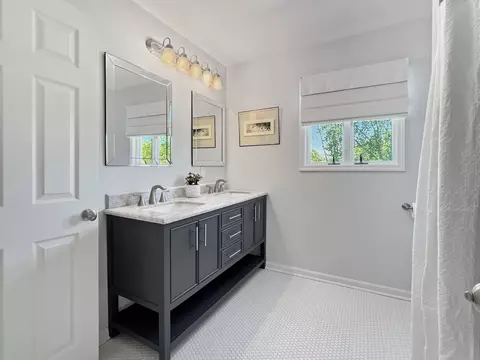 Bath - 1403 River Dr, Munster, IN 46321 photo 2 of 2