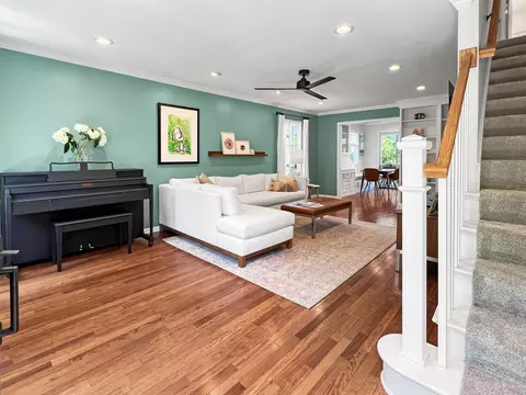 Living - 1403 River Dr, Munster, IN 46321 photo 1 of 3