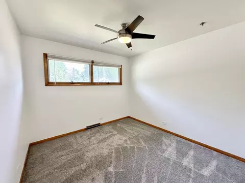 Bedroom - 980 Deborah Ave, Elgin, IL 60123 photo 5 of 6