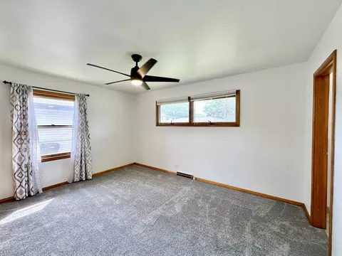 Bedroom - 980 Deborah Ave, Elgin, IL 60123 photo 1 of 6