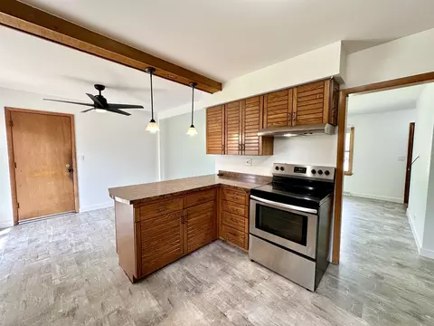 Kitchen - 980 Deborah Ave, Elgin, IL 60123 photo 6 of 6