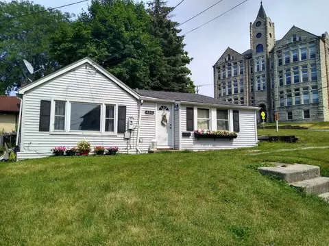 405 Stephen St, Lemont, IL 60439