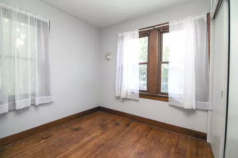 Bedroom - 306 E Cherry St, Watseka, IL 60970 photo 3 of 7