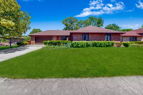 285 Johnson Ave, Frankfort, IL 60423
